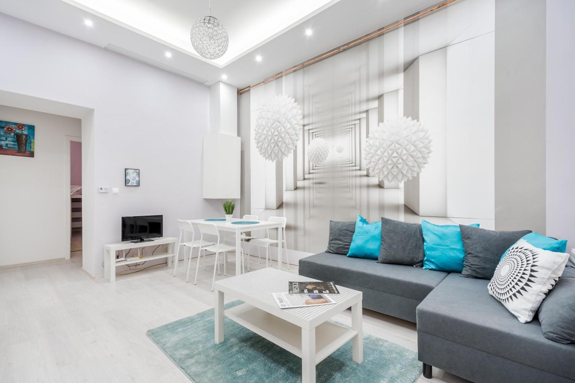Cozy 2 Bedroom 2 Bathroom Apartment In The City Centre Budapeste Exterior foto